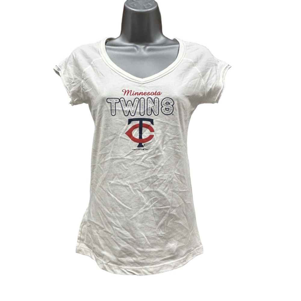 NWT MLB Genuine Merchandise Minnesota Twins Women’s V-neck size small
